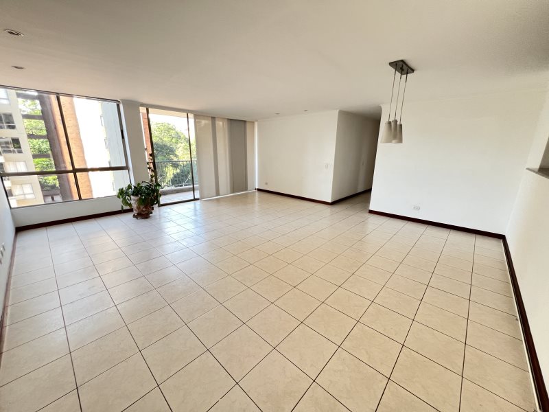 Apartamento - Envigado